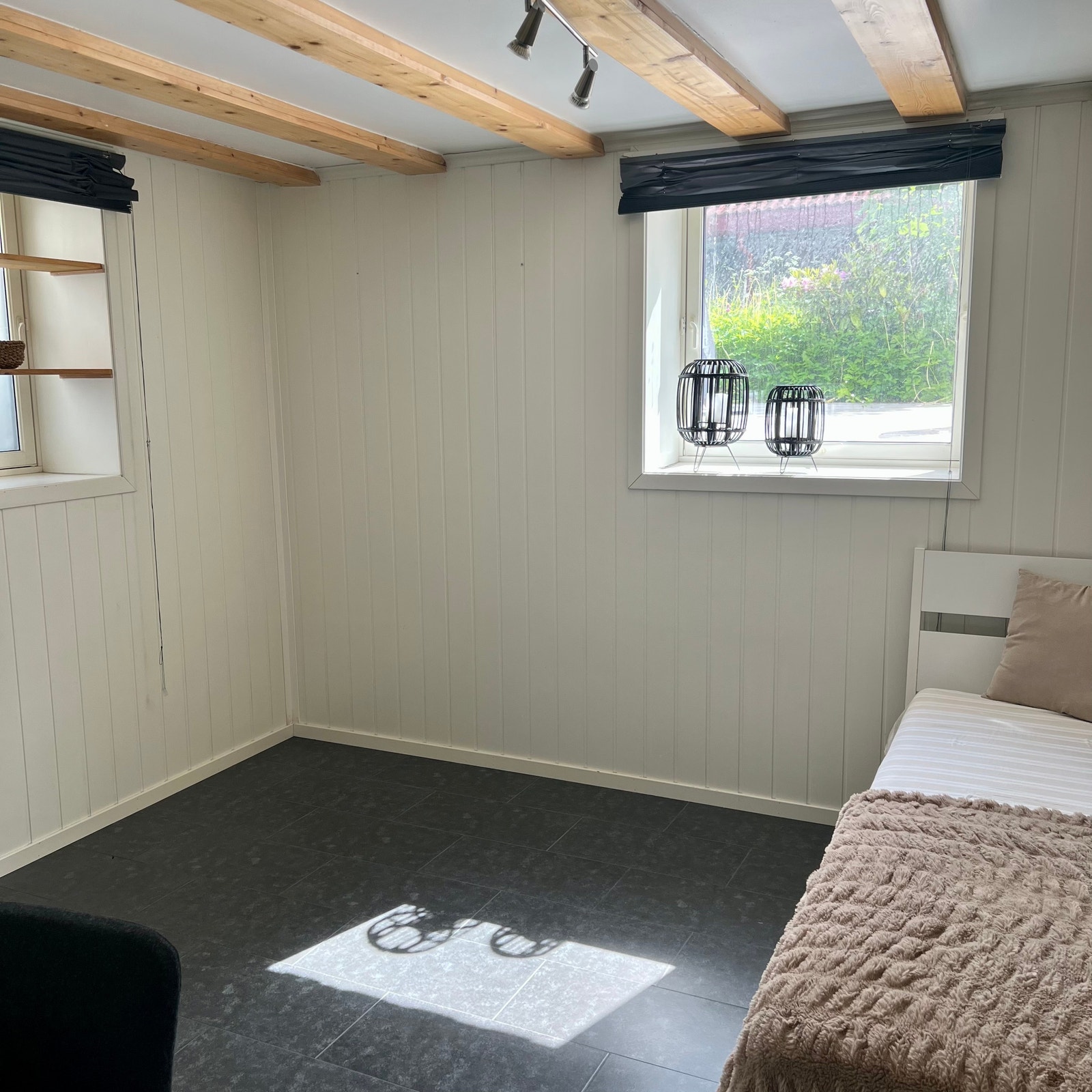 Rom 3 - Plass til sofa el lign Galleribilde