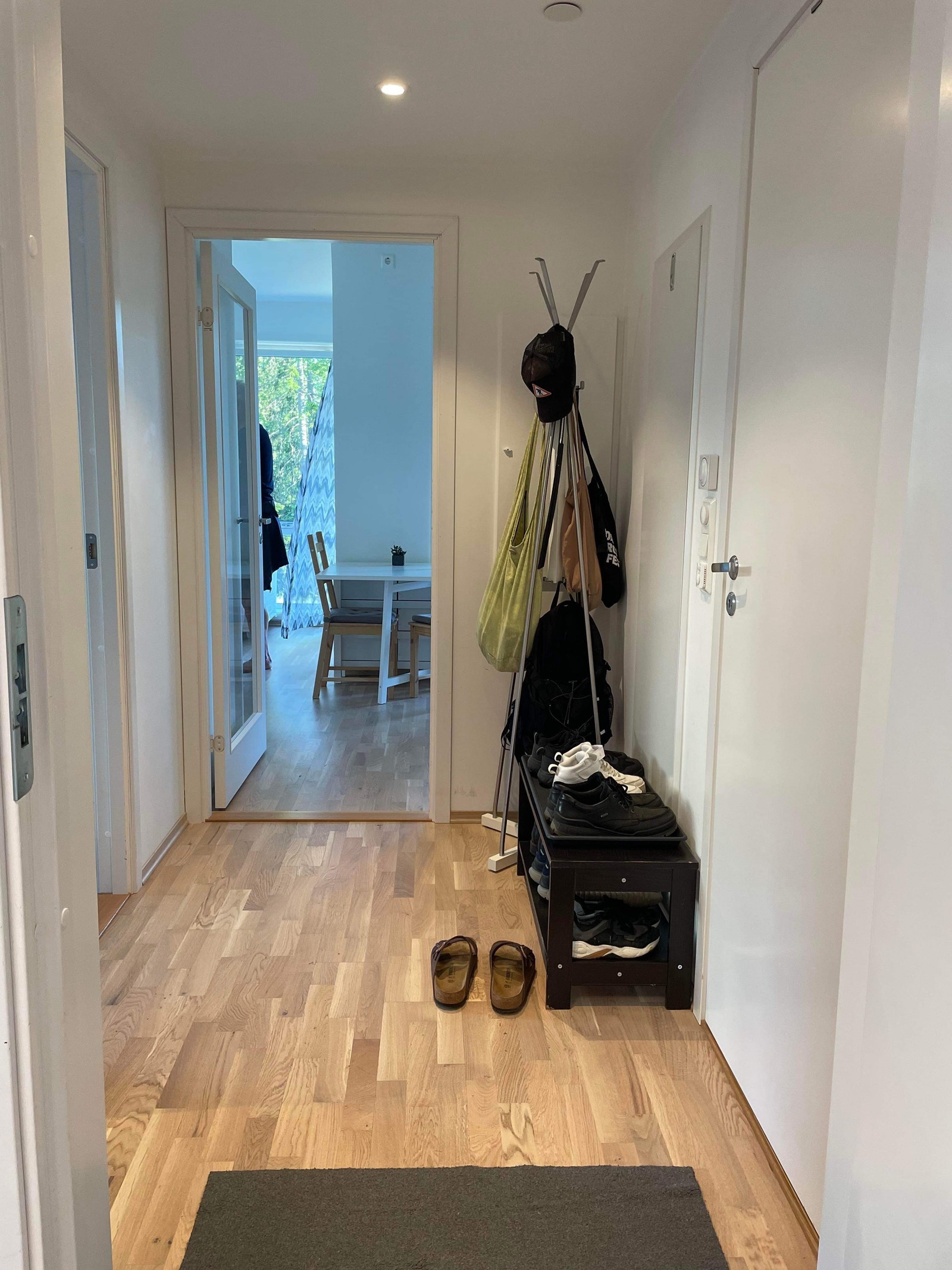 God entre med skapplass Galleribilde