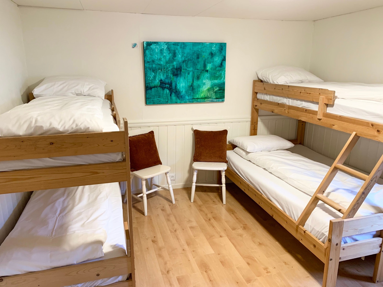 Køyesenger med Wonderland madrasser. Barna skal også sove godt! Galleribilde