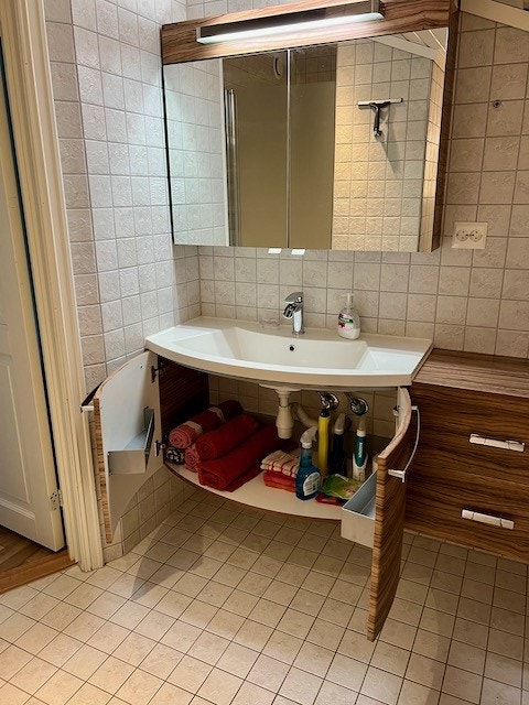 Romslig inredning Galleribilde