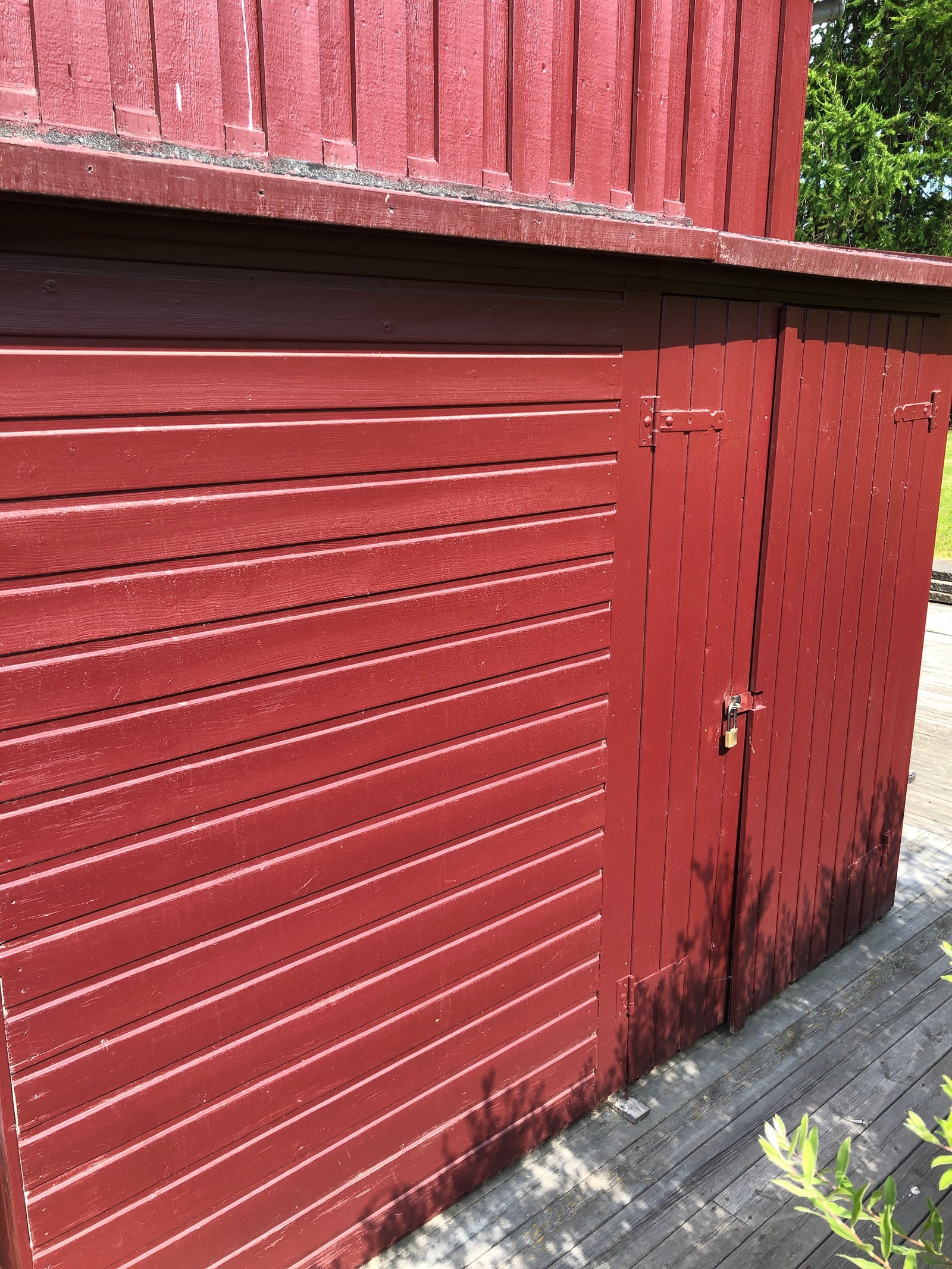 Ekstra lagringsplass med utvendig bod Galleribilde