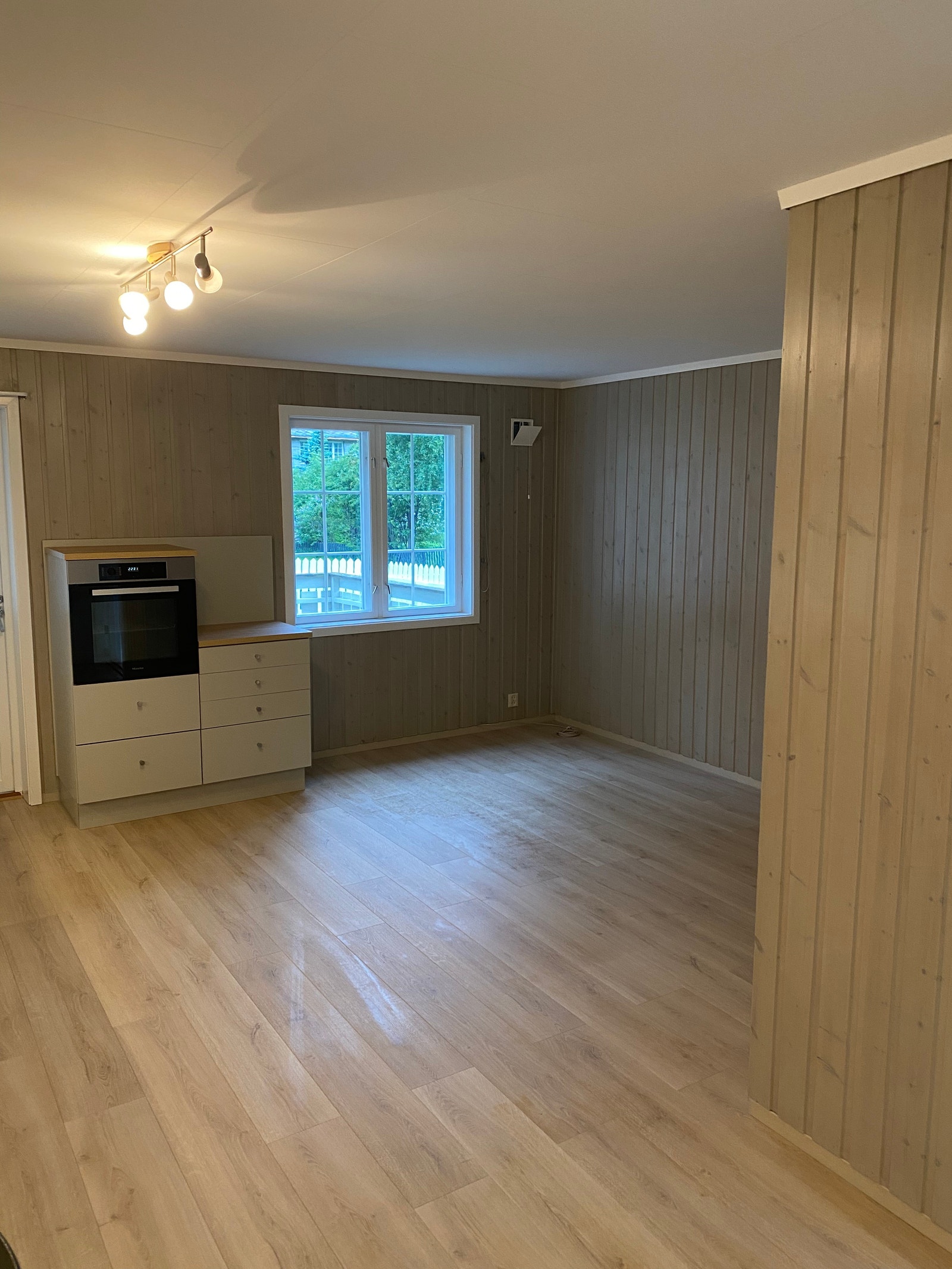 Stue/kjøkken Galleribilde