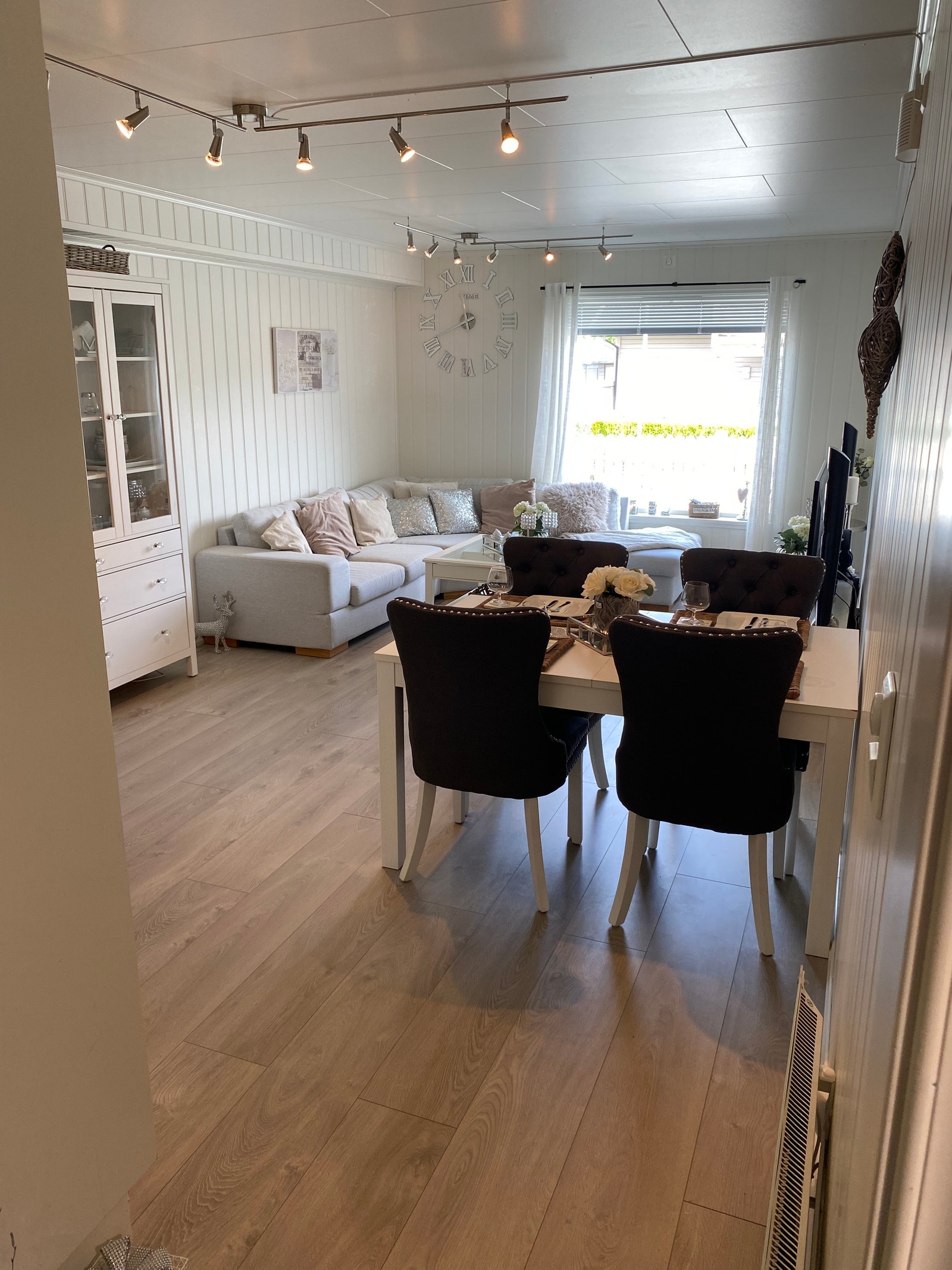 Stue/kjøkken Galleribilde