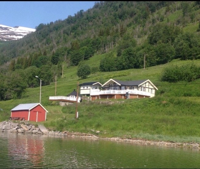 Sett fra havet mot sør Galleribilde