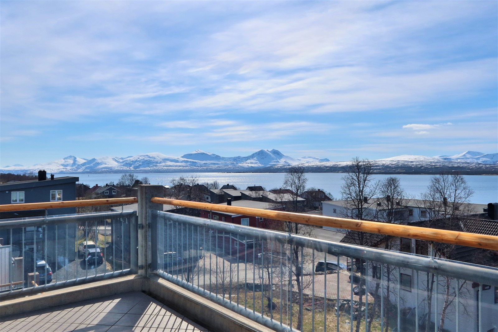 Sjeldent fine sol- og utsiktsforhold!