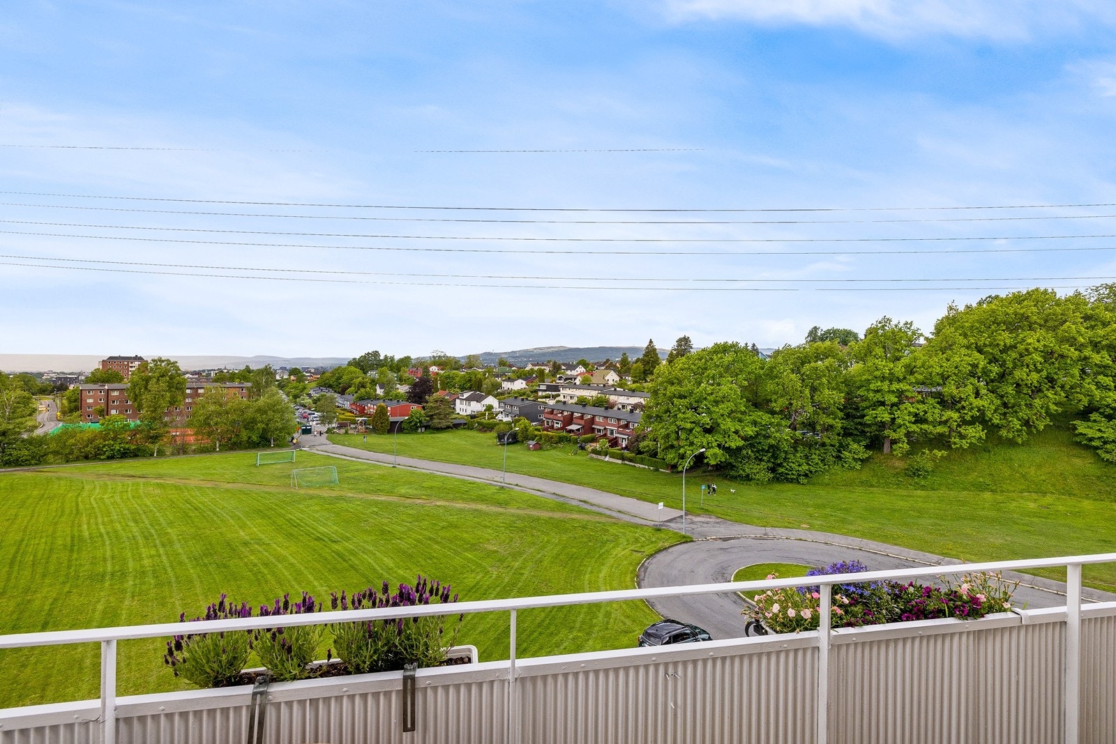 Utsikt fra balkong Galleribilde