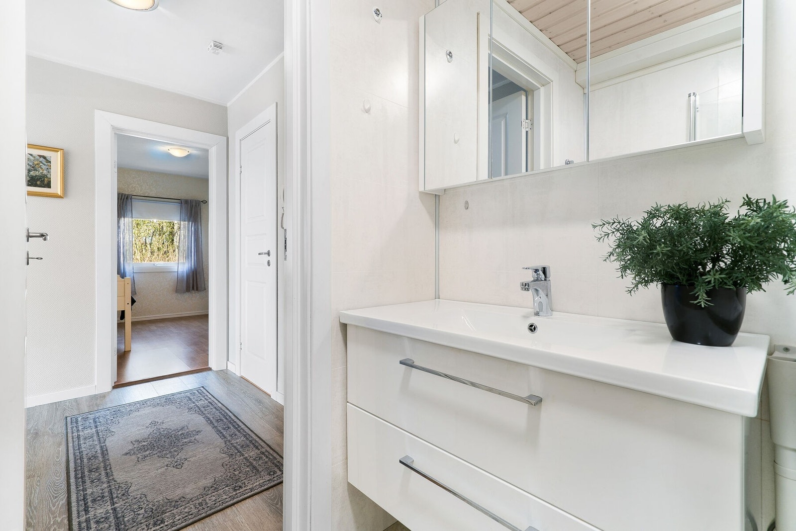 Pen innredning på bad. Galleribilde