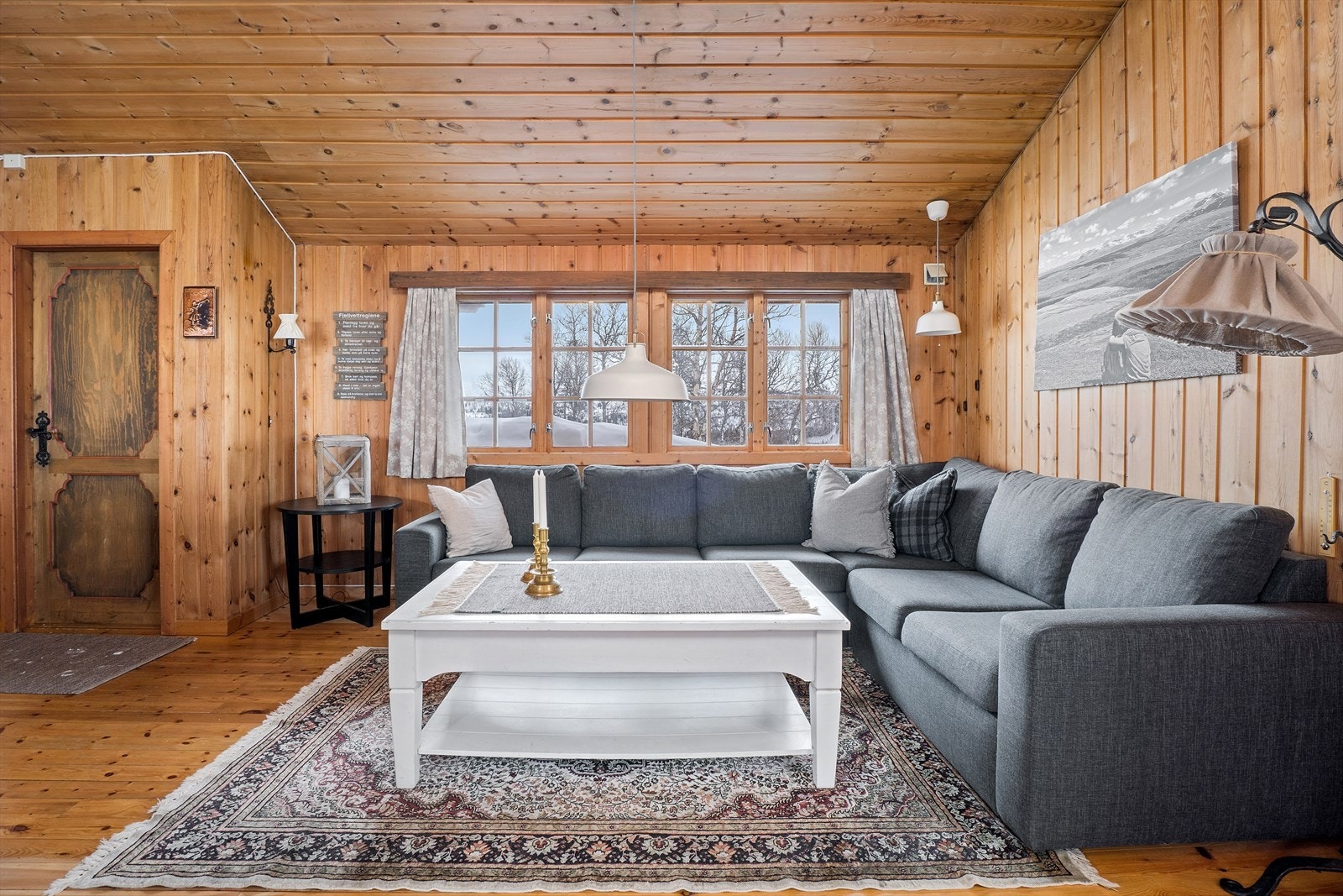 Koselig sofakrok Galleribilde