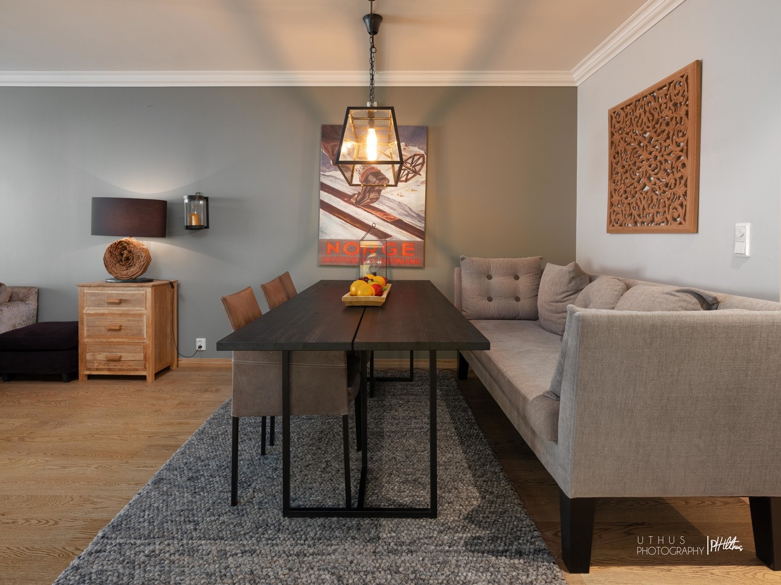 God plass til spisestue Galleribilde