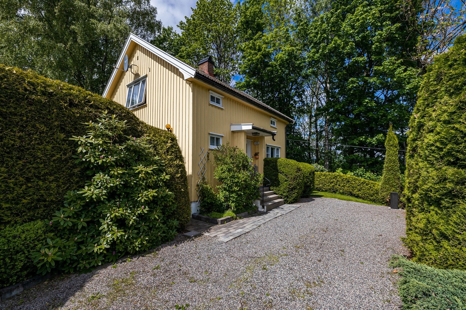 Fra innkjørsel Galleribilde