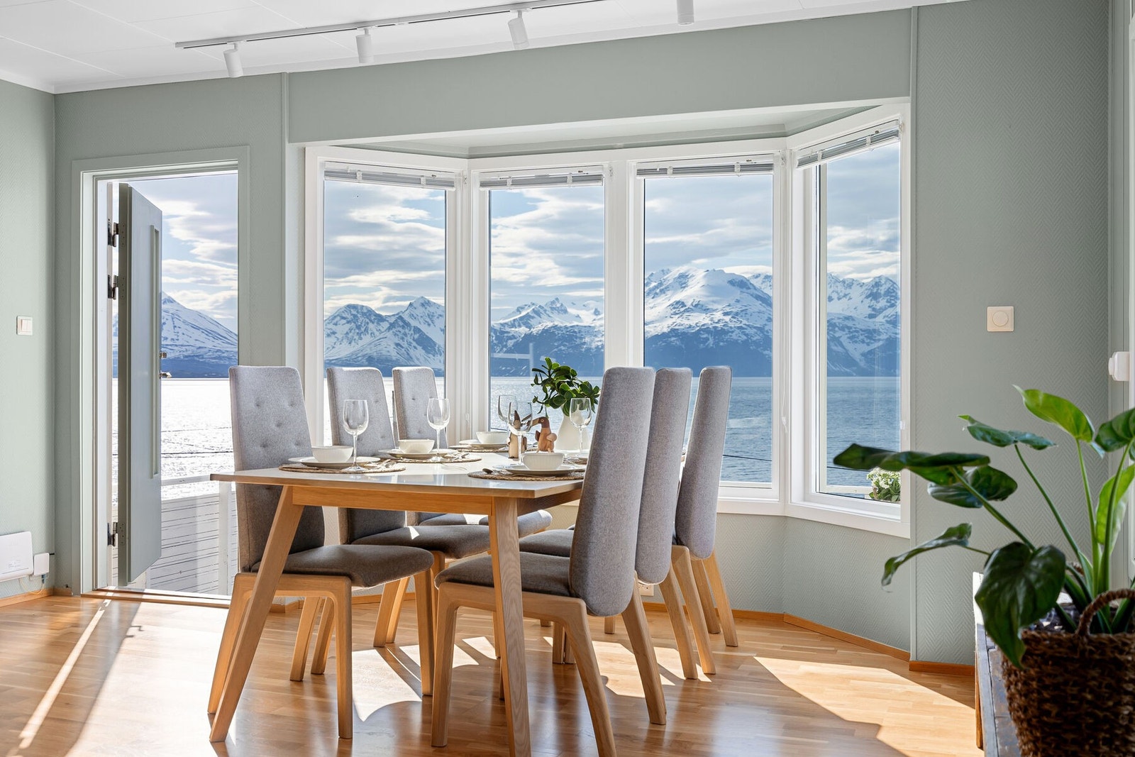 DSC01034 Galleribilde