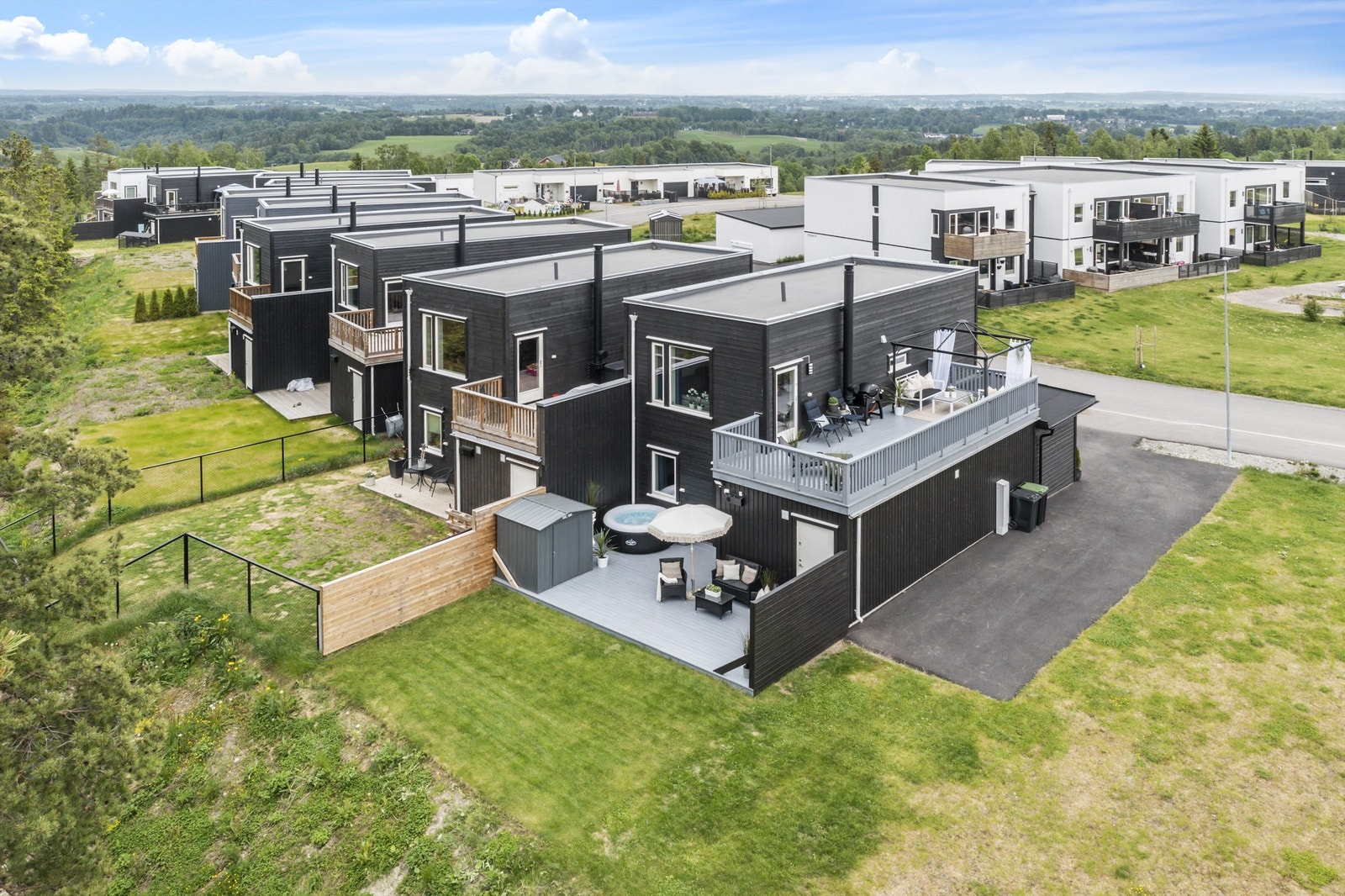 Krogsveen presenterer Harstadrøet 101B Galleribilde