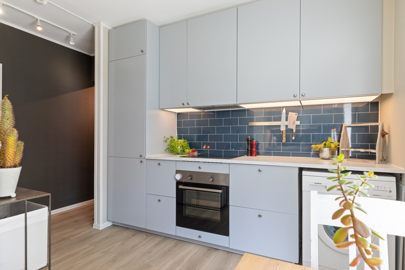 Kjøkkenet ble oppgradert i 2020 og har fått tilstandsgrad 0 av takstmann. Galleribilde