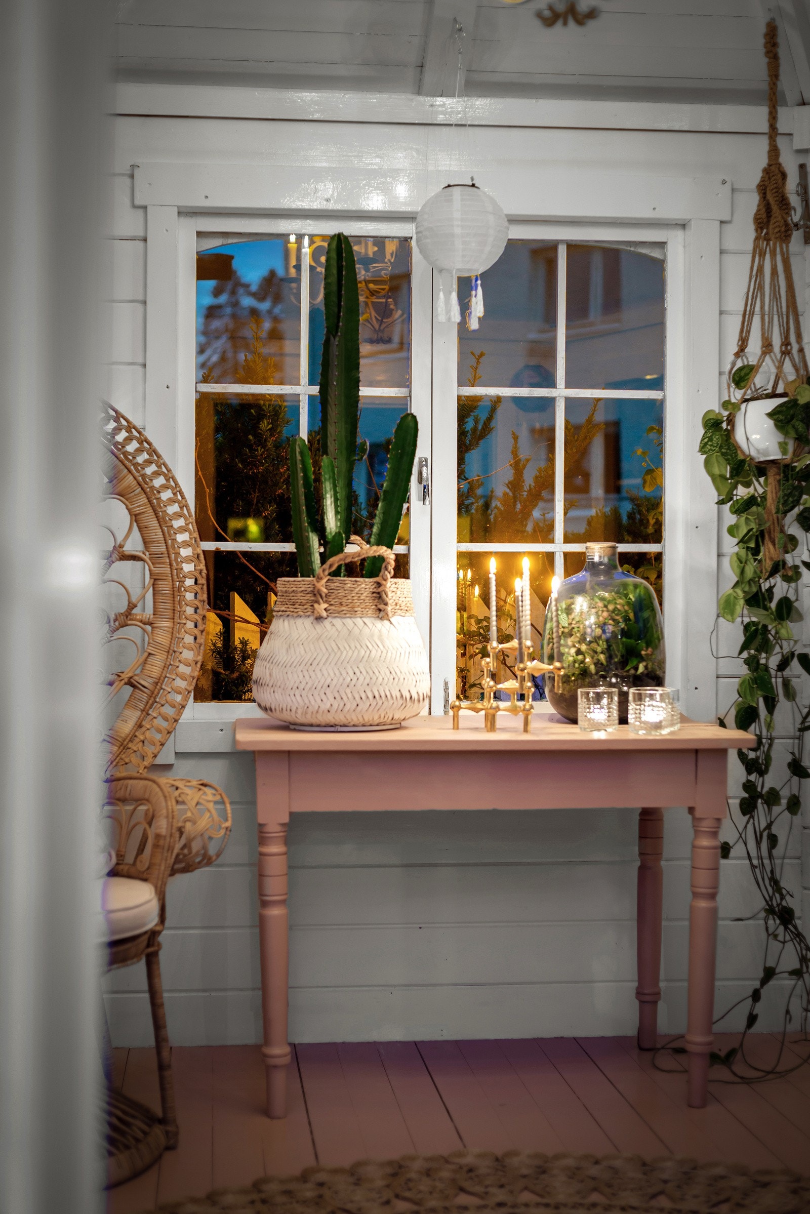 Stemningsbilde lysthus kveld. Galleribilde