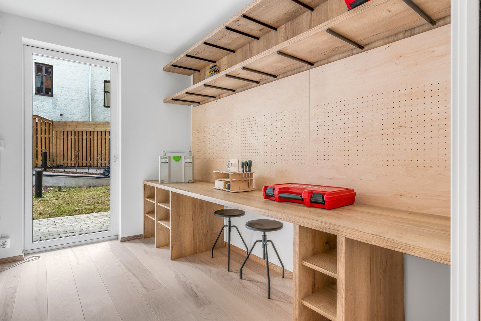 Fellesleilighten kan benyttes til bursdager, private arrangementer og/eller overnattinger - et fantastisk tilskudd i bygget Galleribilde