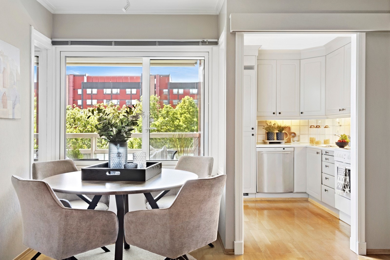 Inviter venner og bekjente til fantastiske måltider og hyggelige stunder. Galleribilde