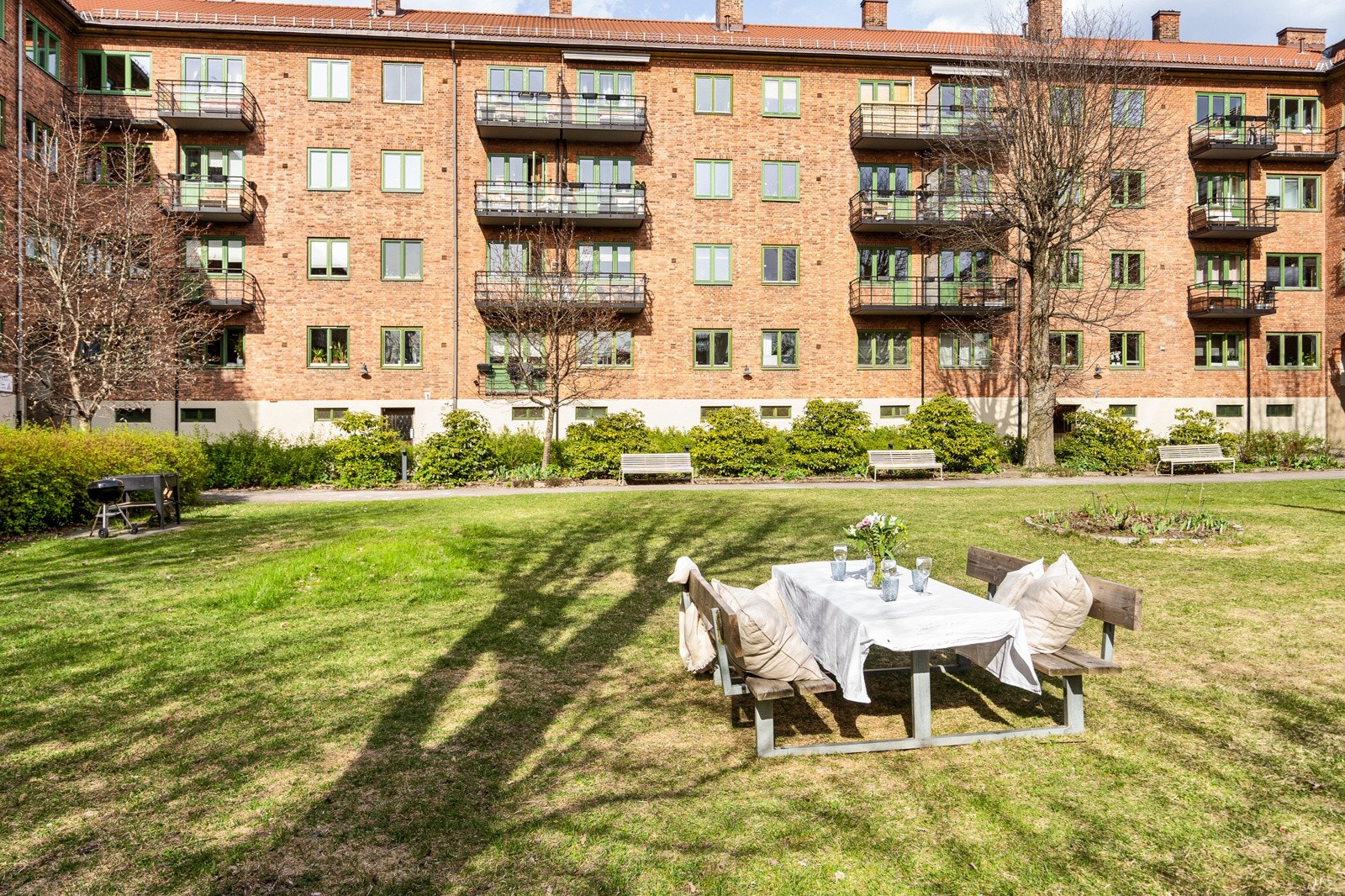 Leiligheten tilhører et veldrevet aksjeboliglag med svært god vedlikeholdshistorikk. Galleribilde