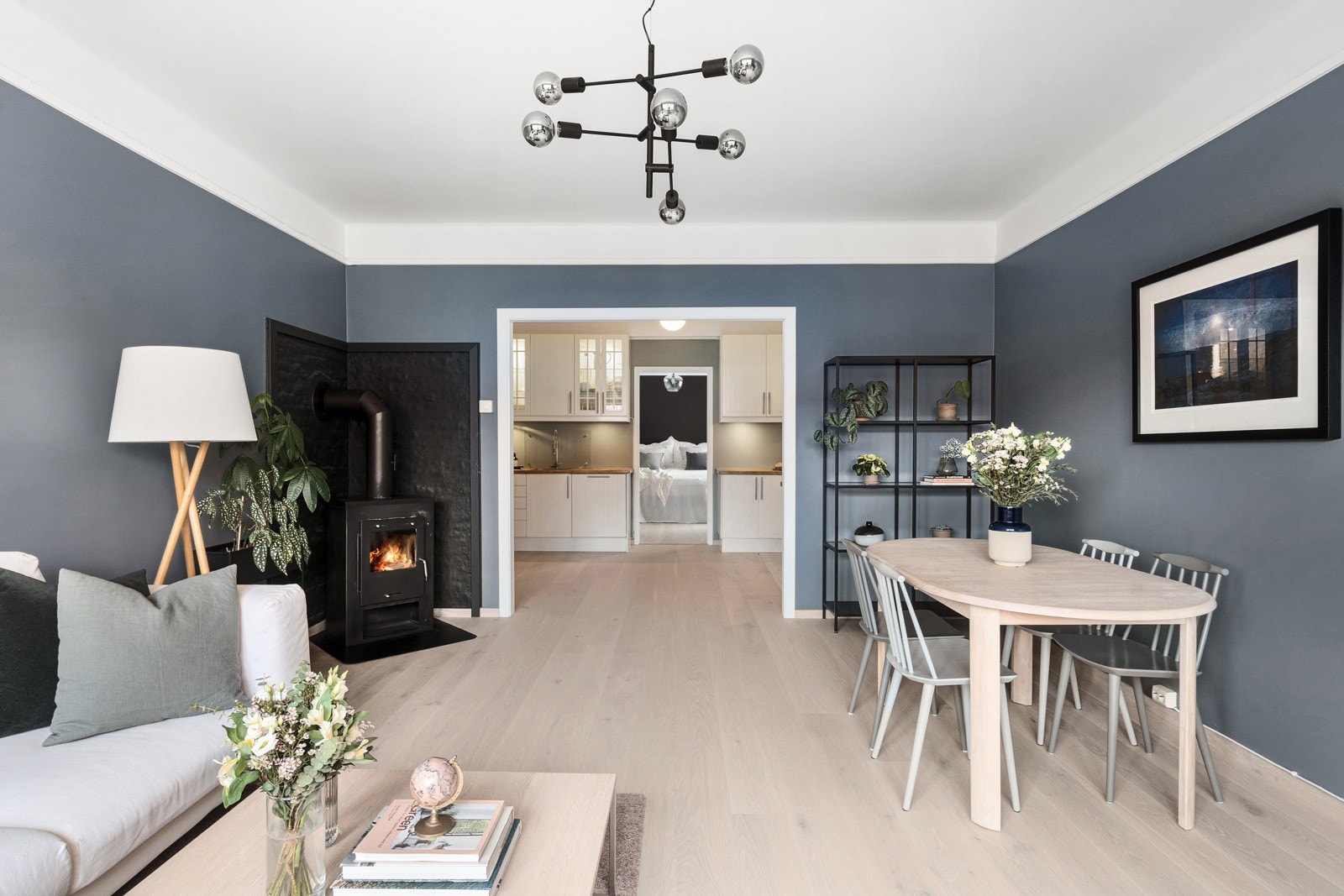 Leiligheten er overflateoppusset i 2020 og holder en generelt god standard. Galleribilde