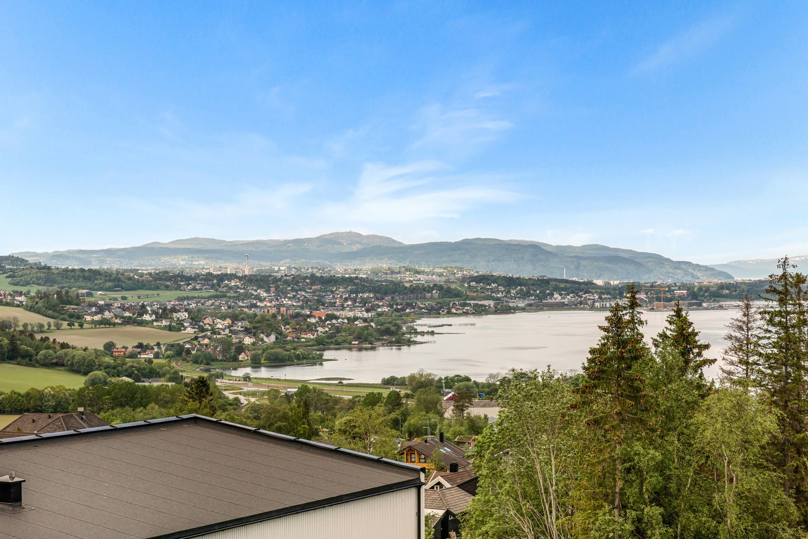 Utsiktsbilde. Galleribilde