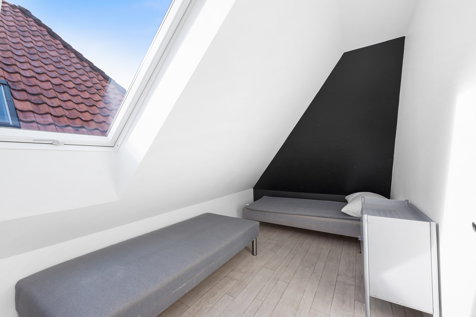 Soverom på loftet. Galleribilde