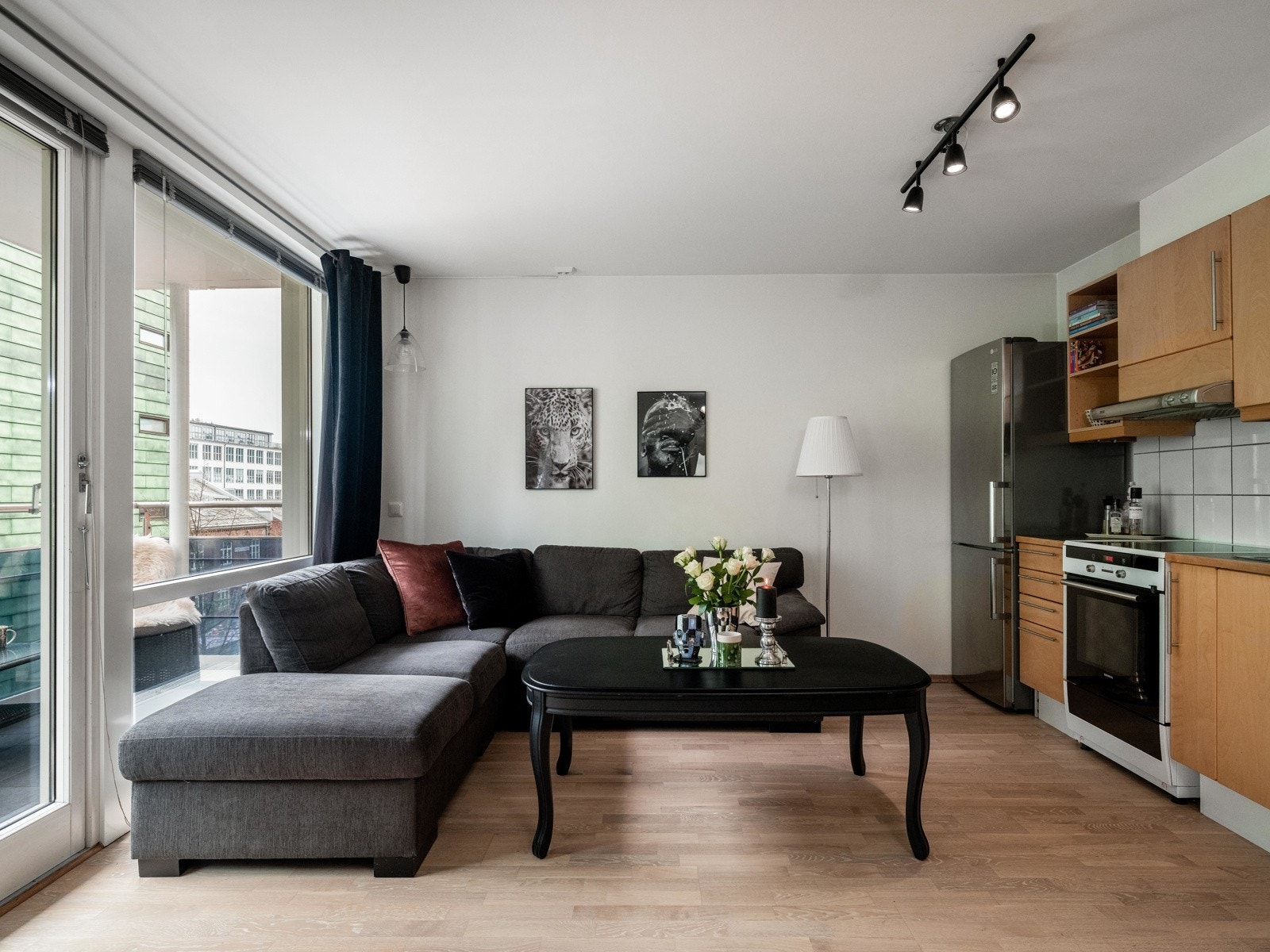 Velkommen til Trenerys gate 4 - En lekker og moderne selveier 2-roms med ettertraktet beliggenhet.