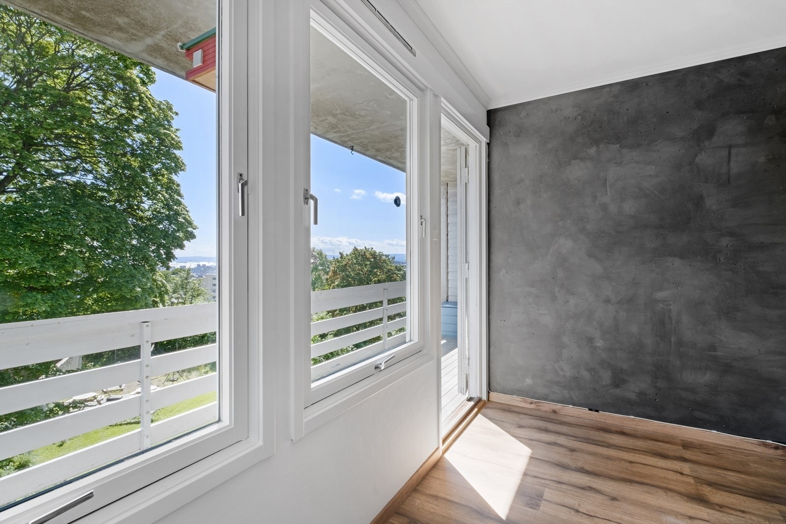 Gode lysforhold, vendt mot sydvest Galleribilde