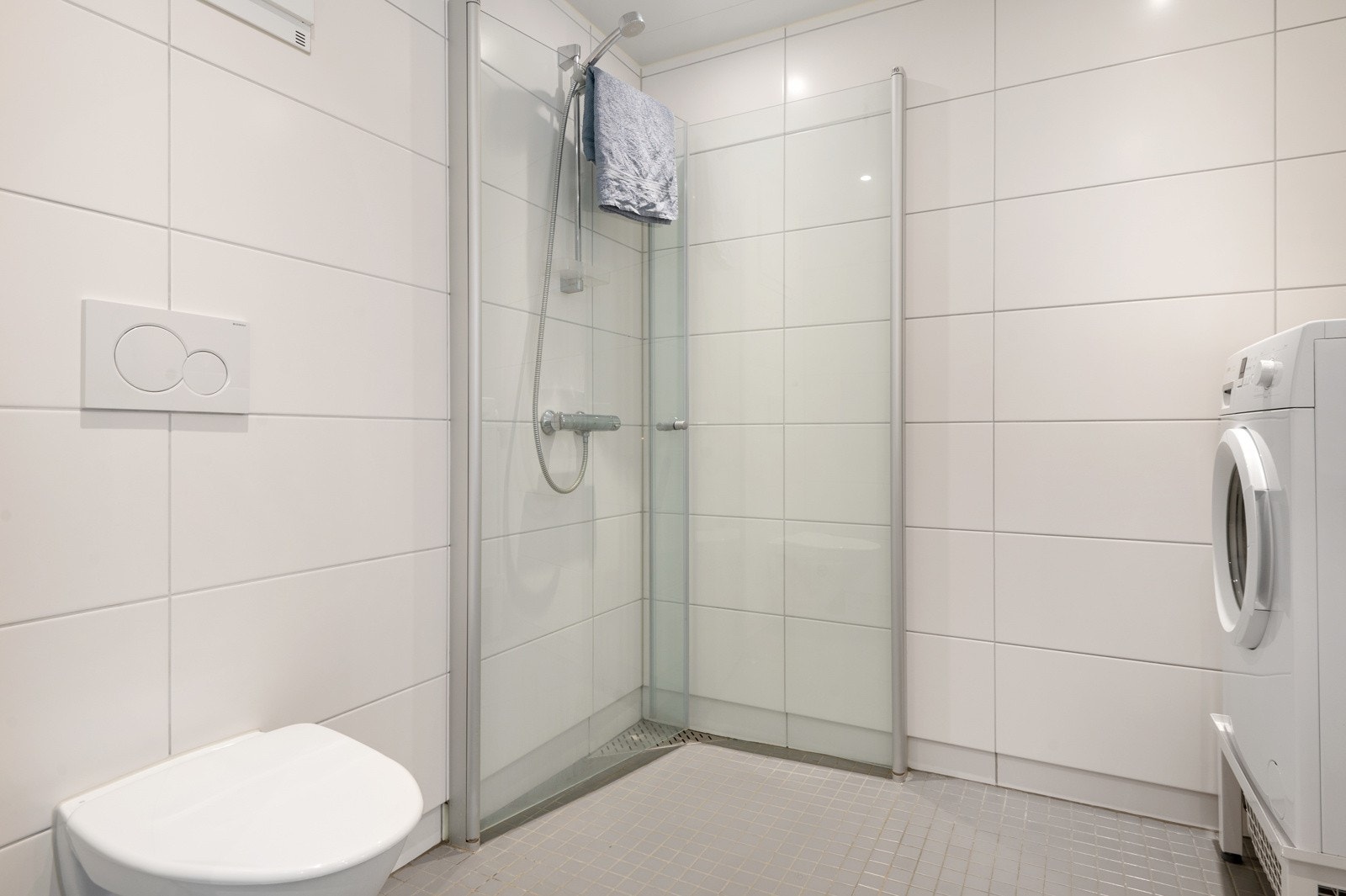 Badet har fått TG1 av takstmann og er på 4,5 kvm Galleribilde