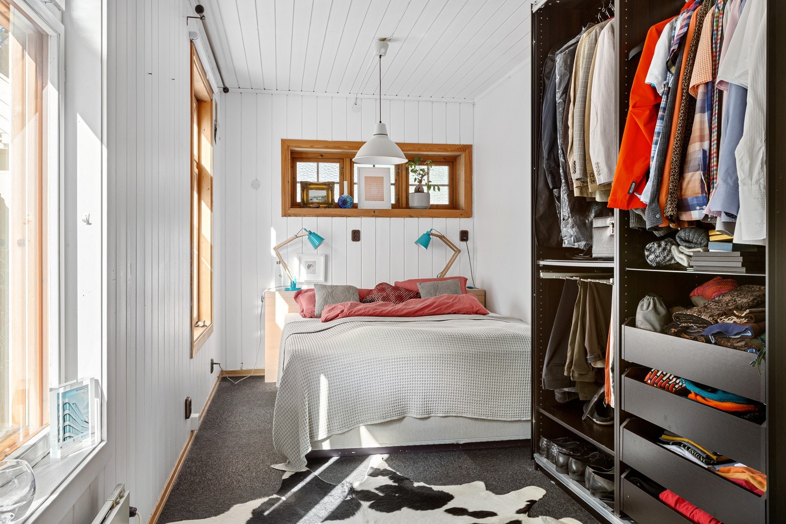Soverom 6 i tilbygg i 1. etasje, integrert i hybeldel. Galleribilde