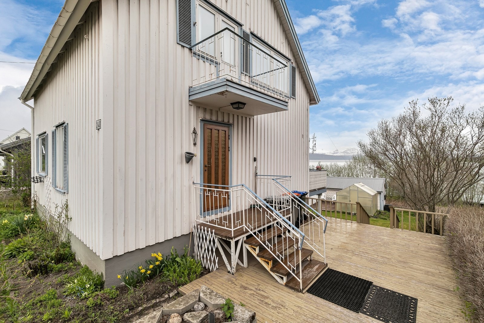 Markterrasse ved inngangsparti Galleribilde