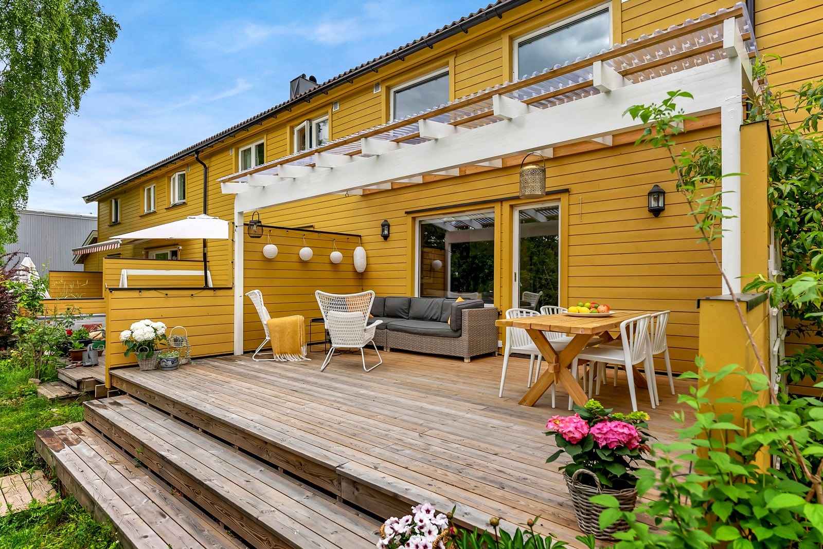 Fantastisk uteområde med gode solforhold. Galleribilde