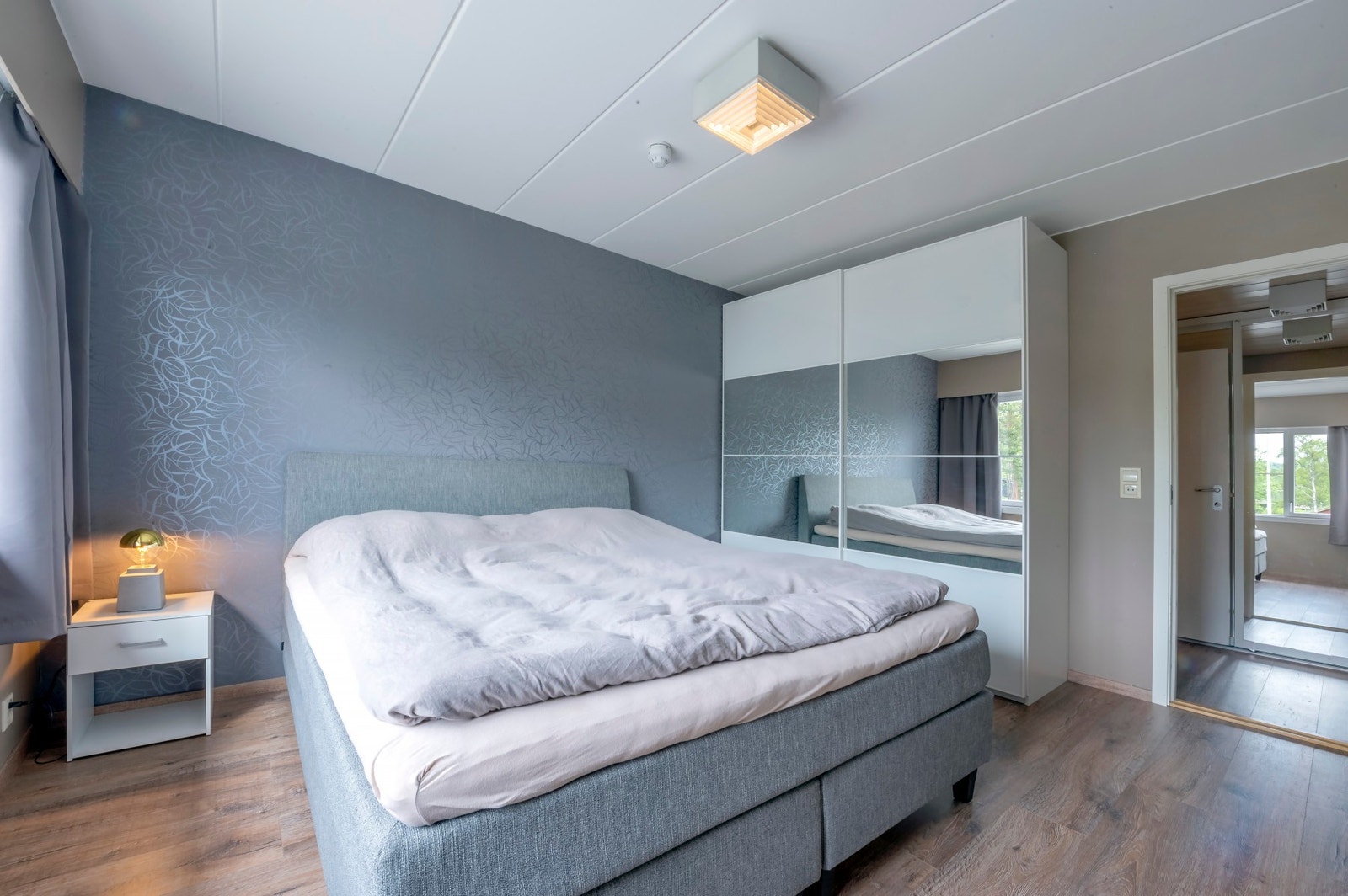 Leilighetens soverom på 13,5 kvm. Galleribilde