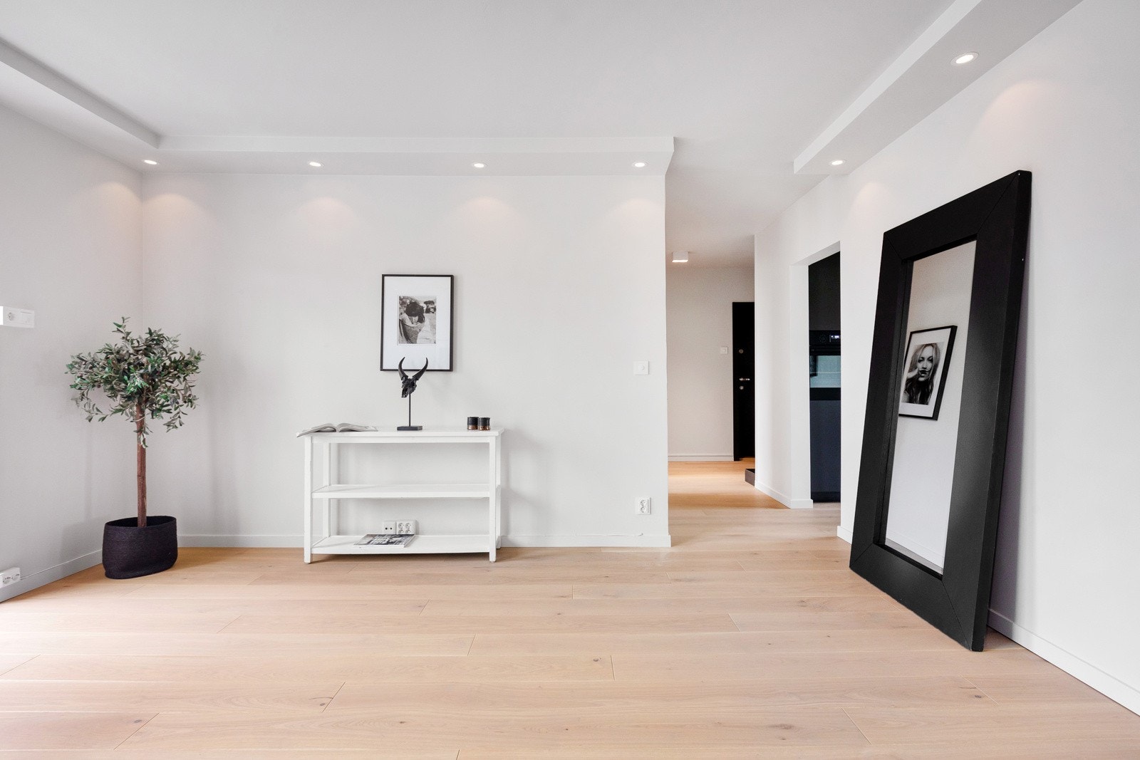 Romslig stue Galleribilde