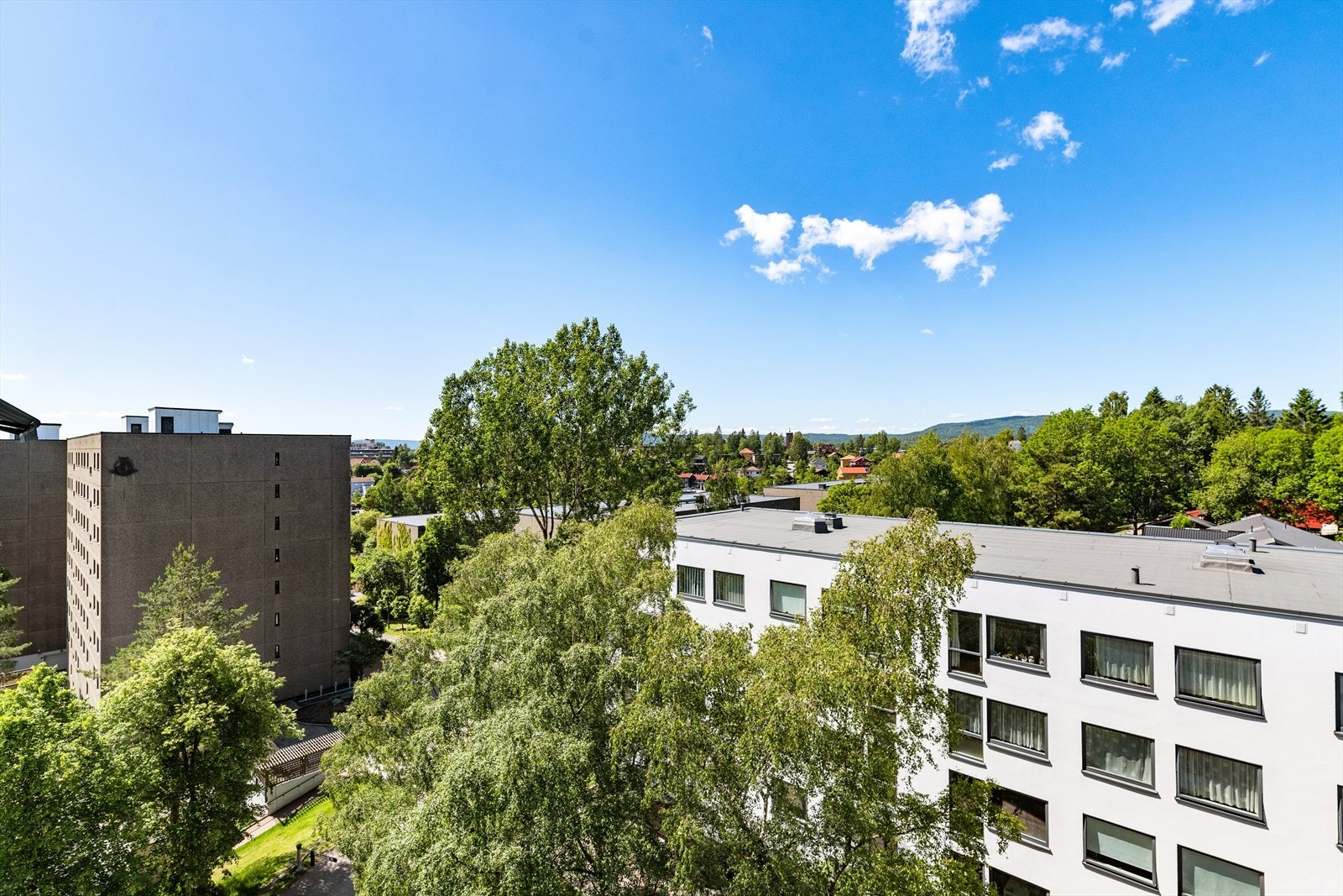 Utsikt fra balkongen. Galleribilde