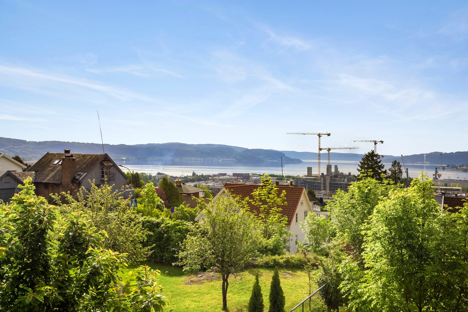 Nydelig fjordutsikt. Galleribilde