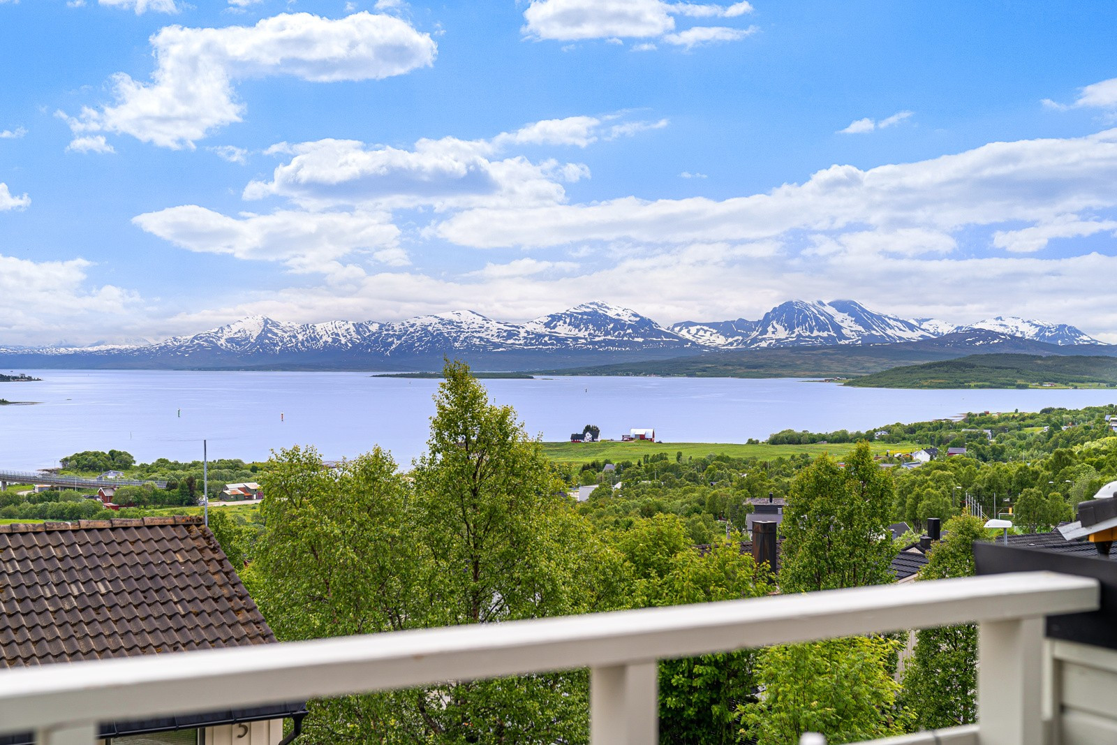 Her har du fantastisk utsikt, og herlige solforhold.