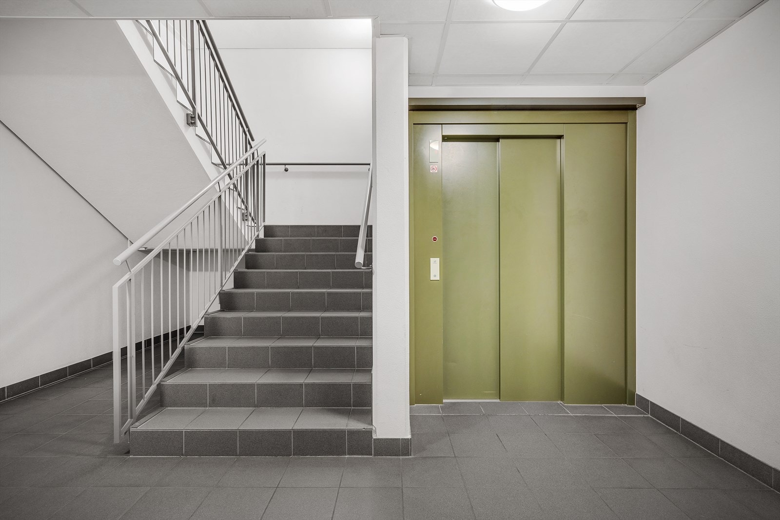 - Trappefri adkomst via heis - Galleribilde