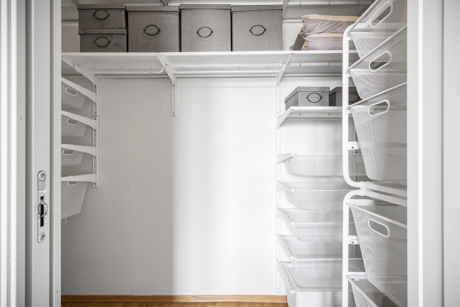 - Med eget walk-in på 3,5 m². Mange sin drøm! - Galleribilde