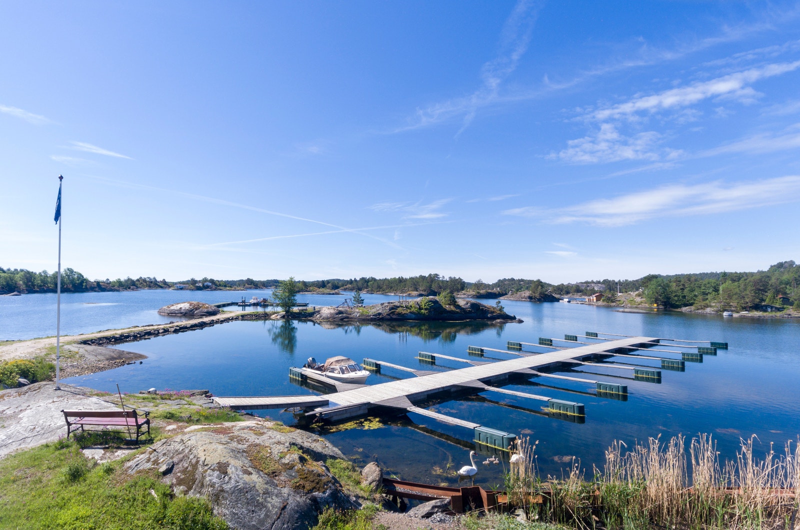 Mulighet for kjøp av båtplass et steinkast fra egen bolig Galleribilde