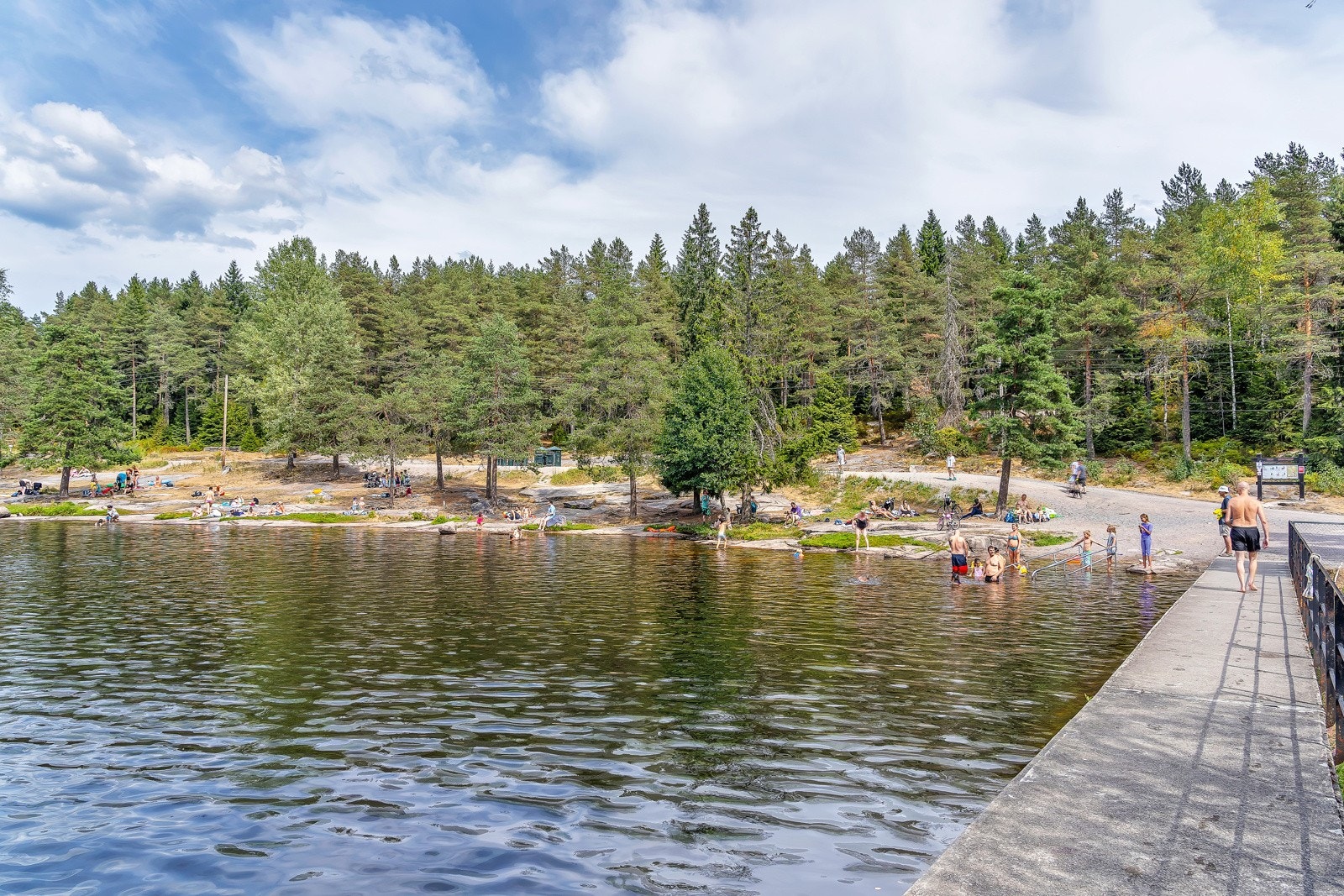 Natur perfekt for varme sommerdager. Galleribilde
