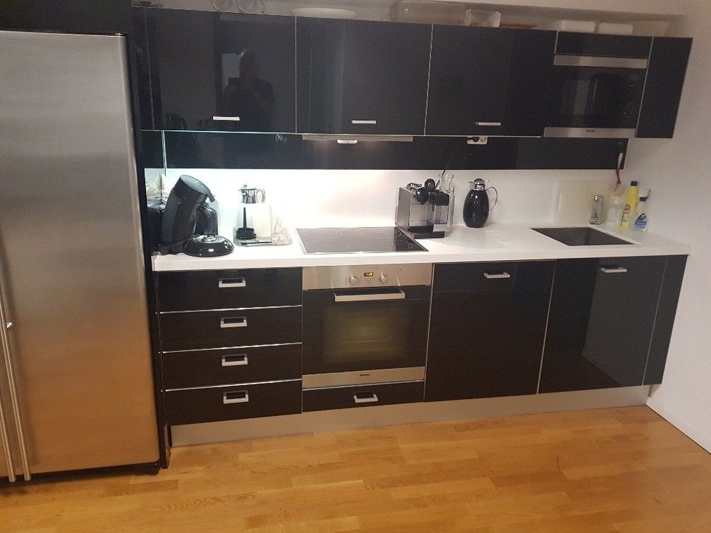 Kjøkken fra innsiden Galleribilde