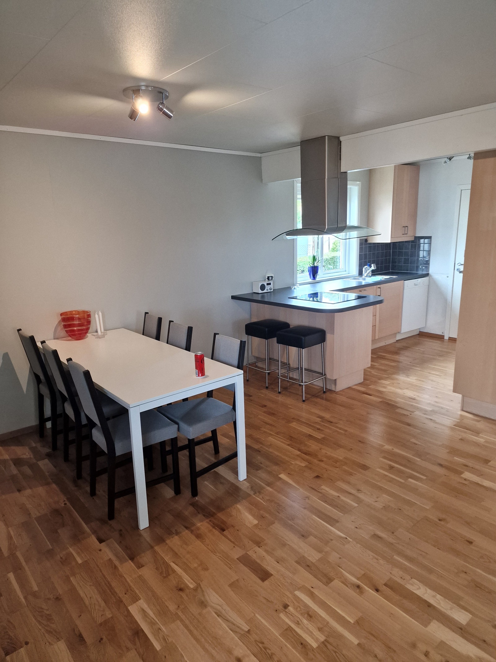 spisebord/kjøkken Galleribilde