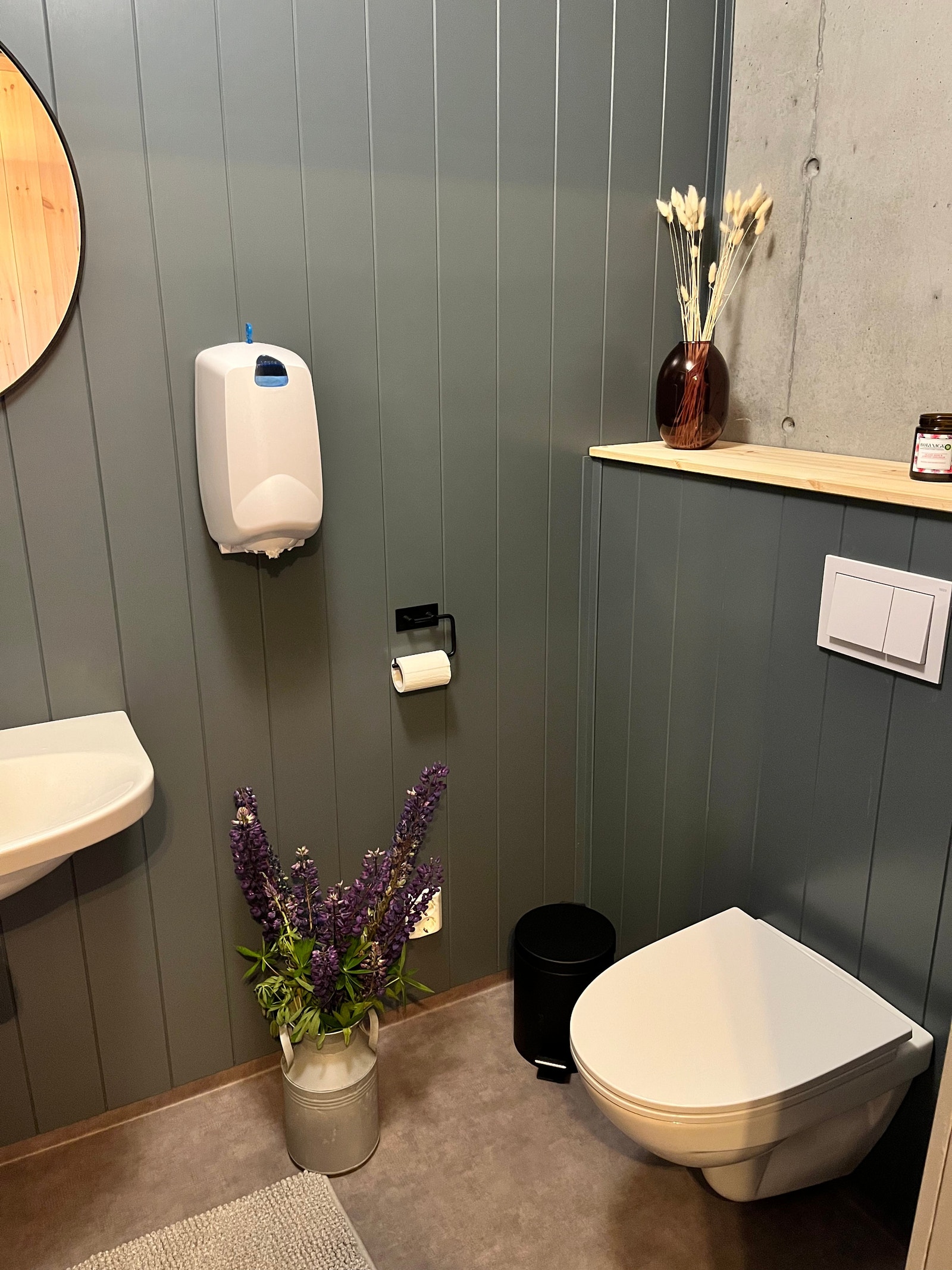 Toalett Galleribilde