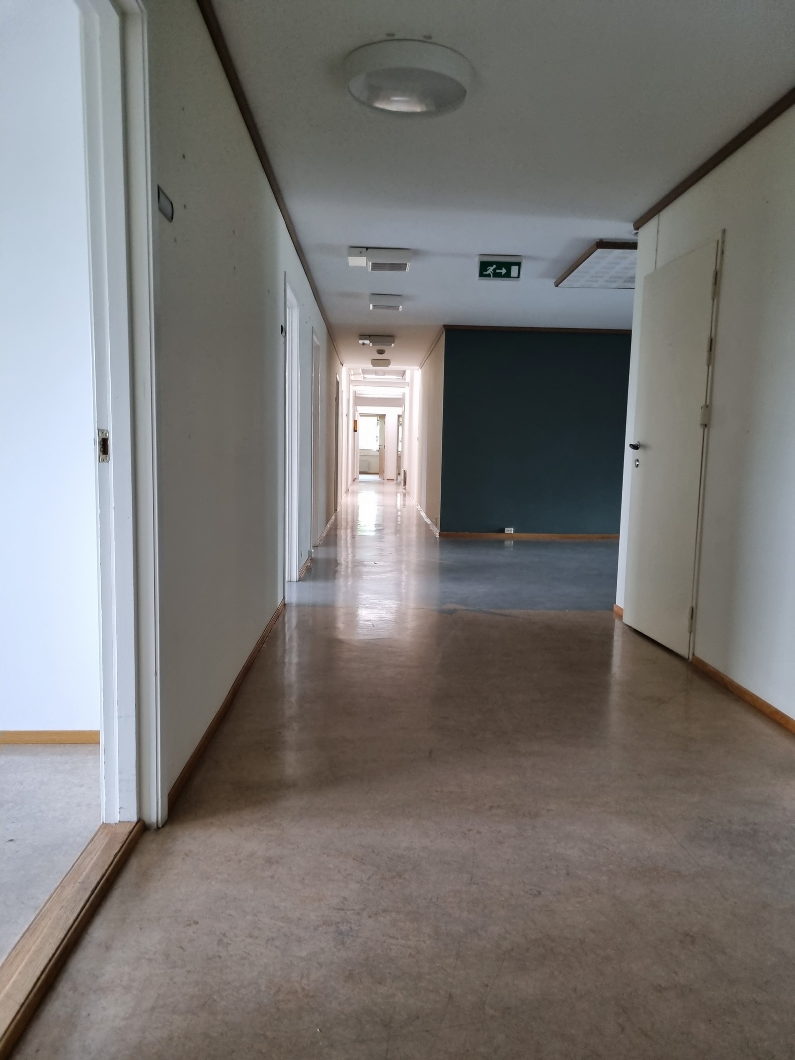 Lager/verksted. Galleribilde