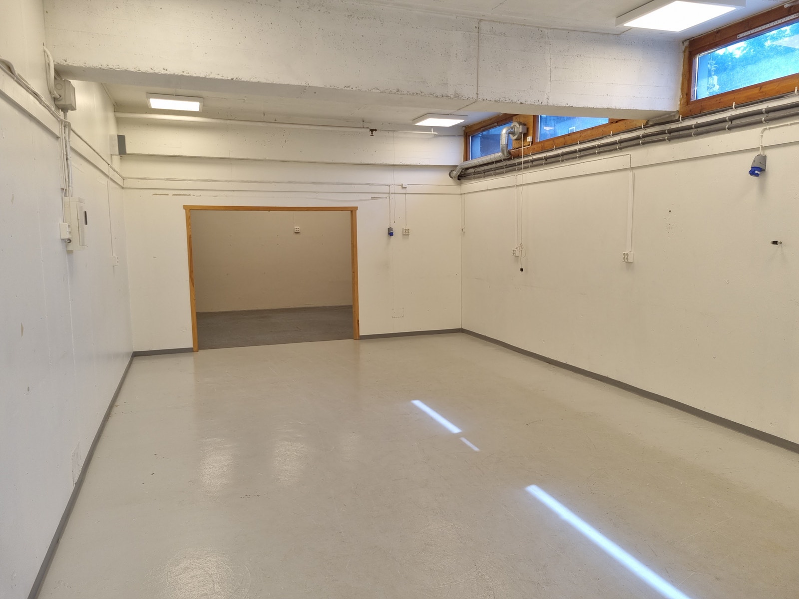 Lager/verksted. Galleribilde