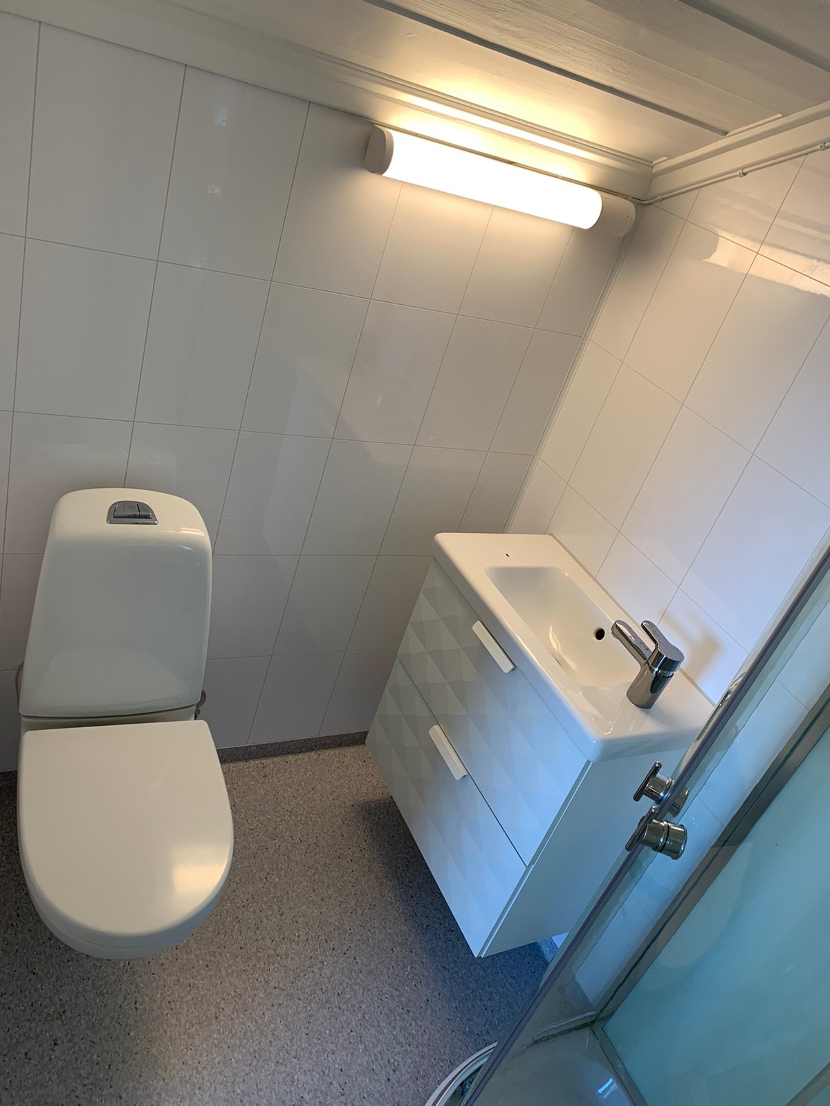 Speil monteres før overtagelse Galleribilde