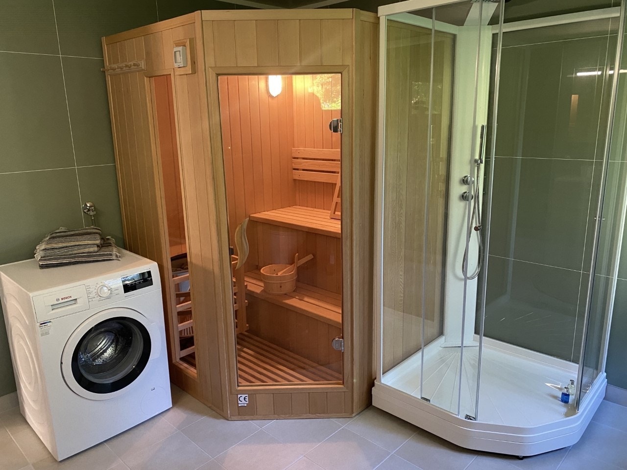 Badstu på badet. Galleribilde