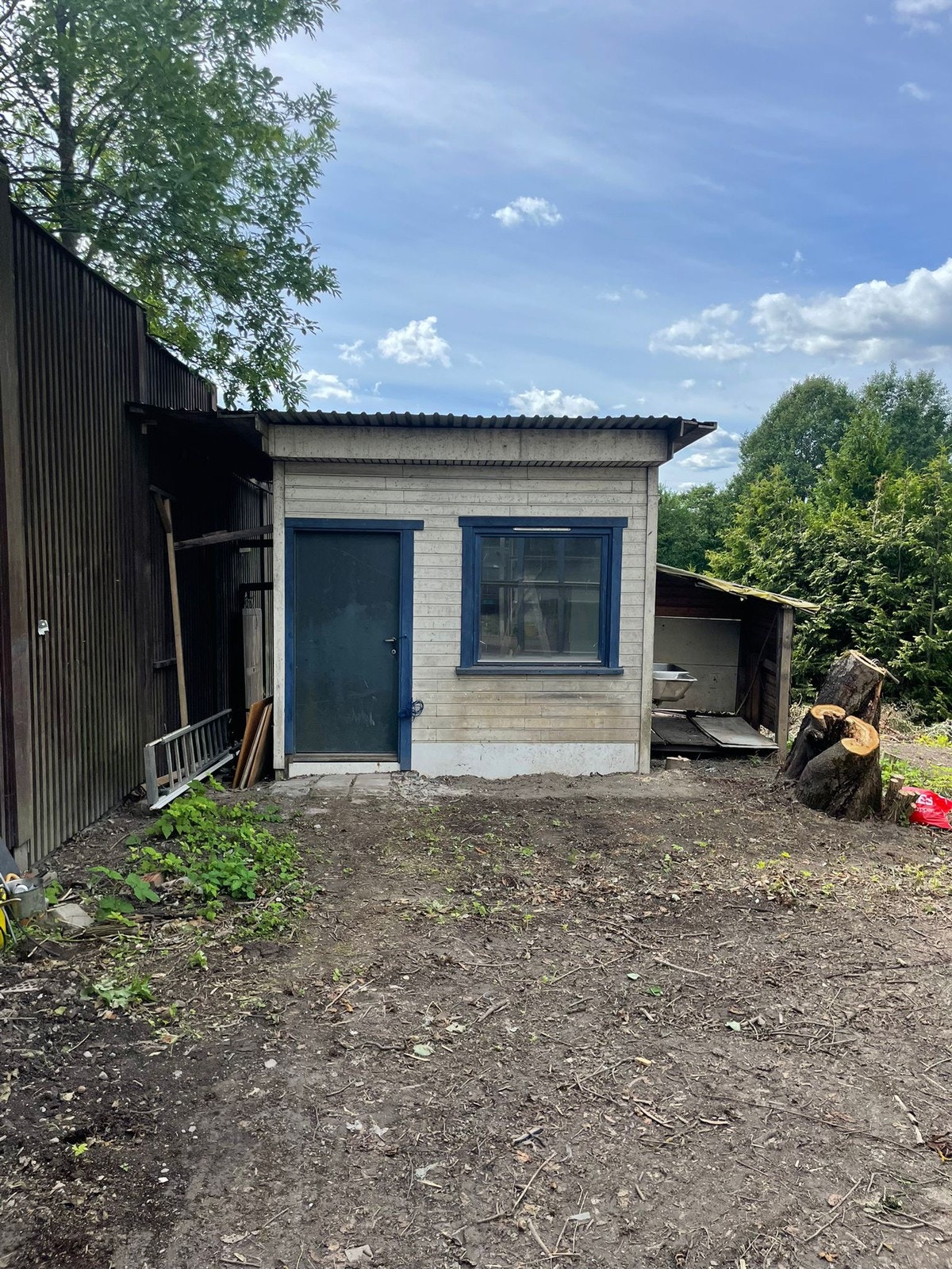 Ute bod Galleribilde