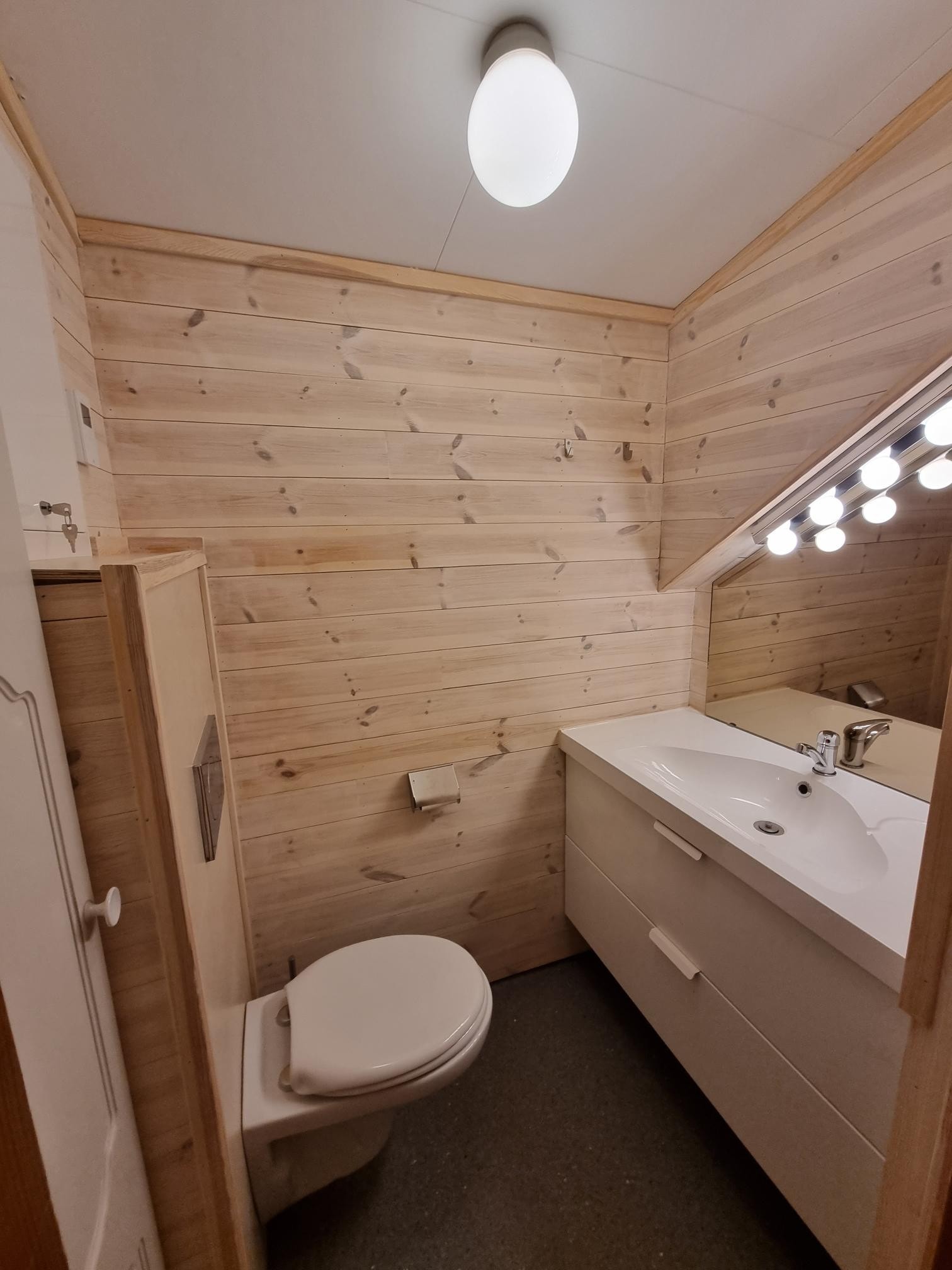 WC (vannbåren varme i golv) Galleribilde