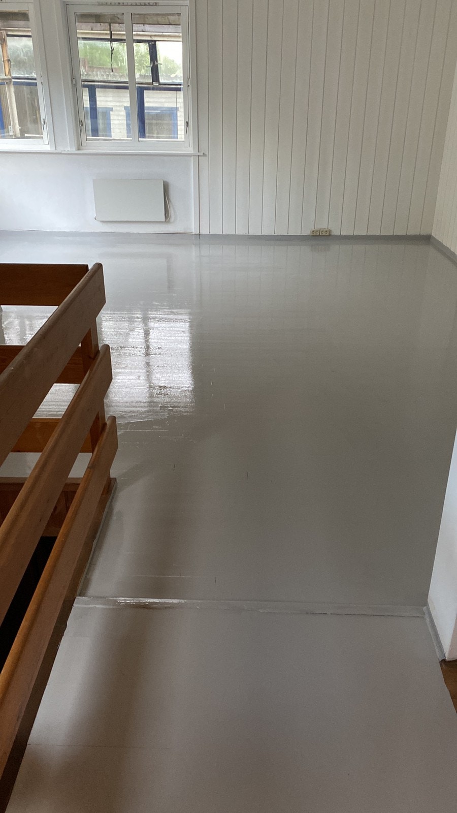 Nytt gulv i hele huset Galleribilde