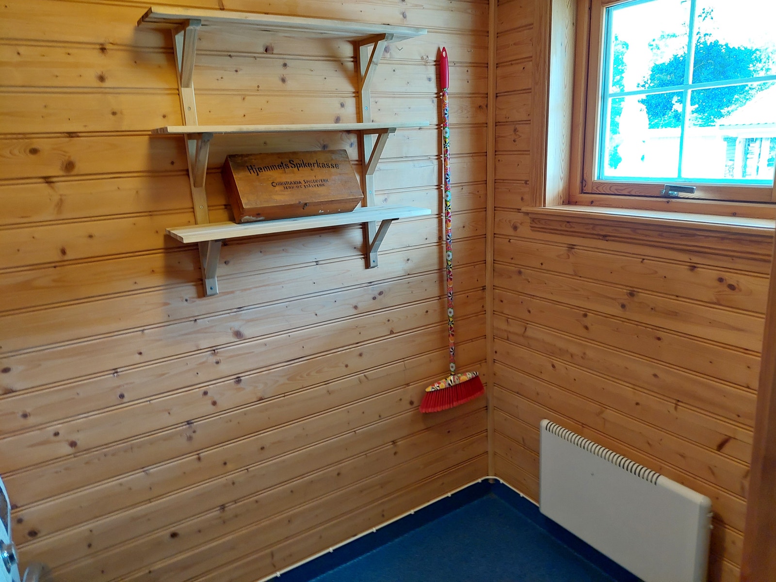 Vaskerom Galleribilde